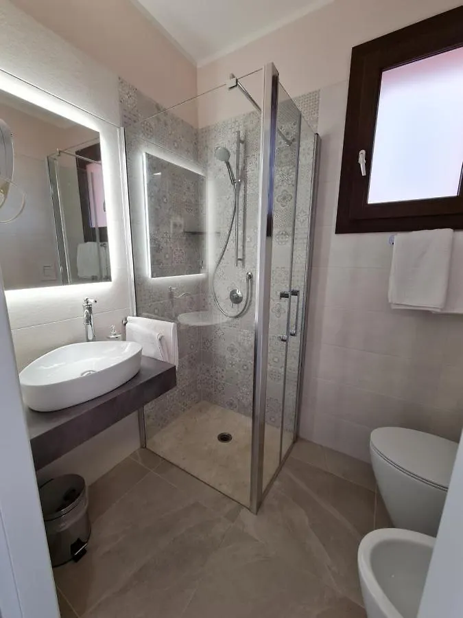 Il Risveglio Di Pula Domo Hotel Guest house